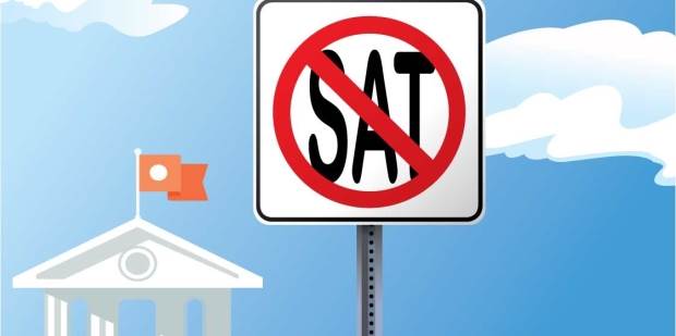 Các trường đại học Mỹ cấp học bổng không yêu cầu SAT