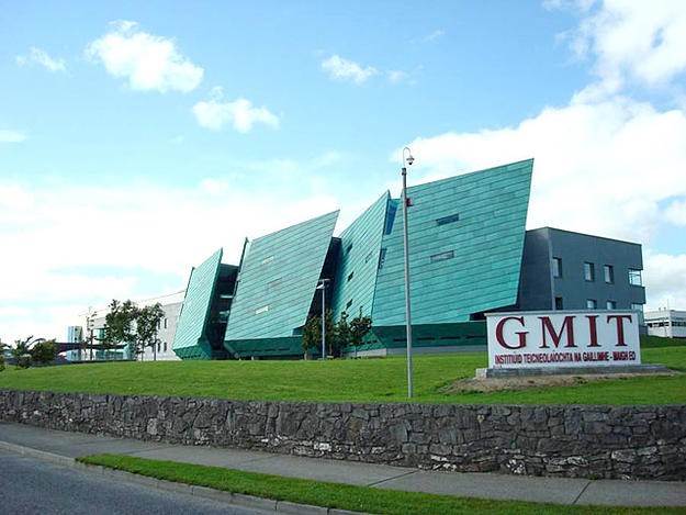 Cơ hội nhận học bổng 30% từ học viện GMIT Ireland